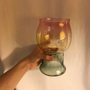 free gift * Slightly irridescent pastel gradient tulip shaped glass vase